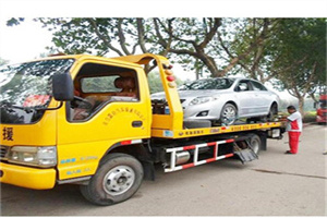 高坪附近24小时汽车拖车服务热线