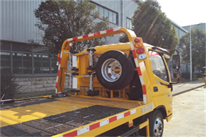 高坪附近汽车搭电救援电话